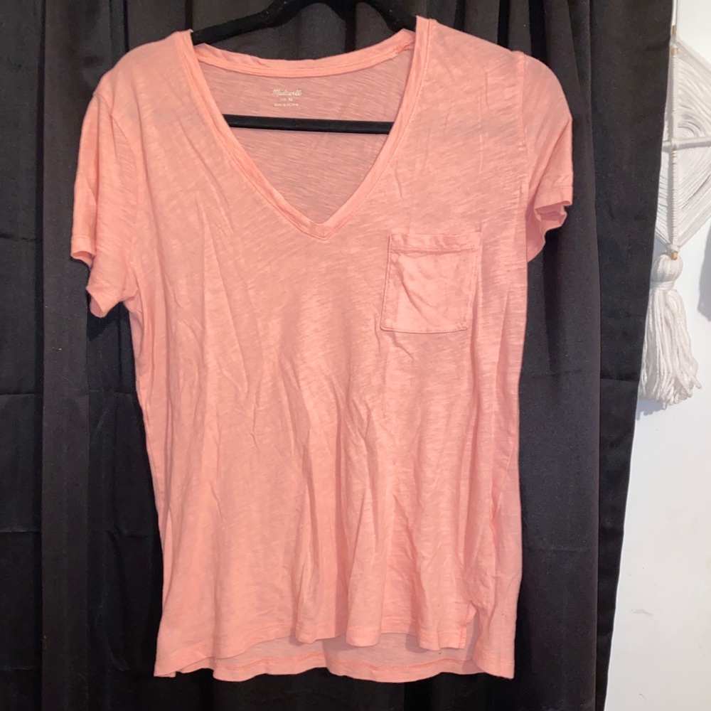Coral tee